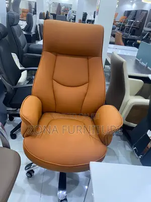 Luxurious Executive Office Swivel Chair,High Back Support