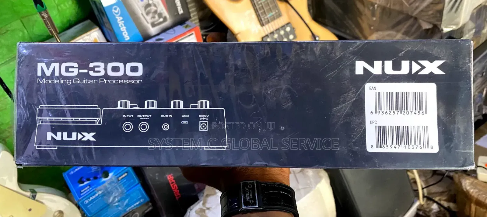 Nux Mg-300 Modeling Guitar Processor