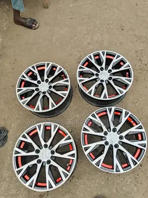 16 Inches Alloyed Wheel Rim for Toyota Camry