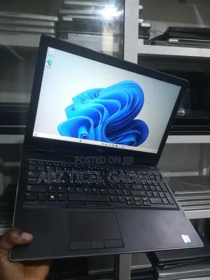Laptop Dell Precision 7530 32GB Intel Core I7 SSD 512GB