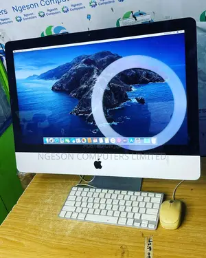 Desktop Computer Apple iMac 8GB Intel Core i5 HDD 1T