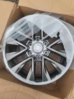 18 Inches Alloyed Wheel Rim for Lexus Gx 460