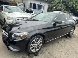 Mercedes-Benz C300 Sport 4Matic Sedan AWD (2.0L 4cyll 7A) 2016 Black
