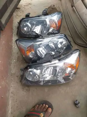 Headlight Highlander 2005