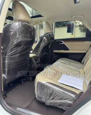Lexus RX 350 FWD 2018 White
