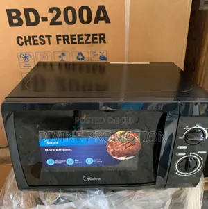 20 Liters Midea Microwave, Black Color With Knobs