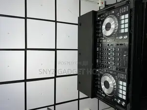 Pioneer DDJ Sz 2