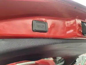 Toyota RAV4 Limited 4dr SUV AWD (2.5L 4cyl 6A) 2015 Red