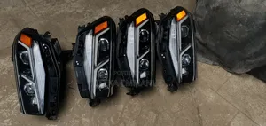 Headlights Volkswagen Atlas Cross Sport