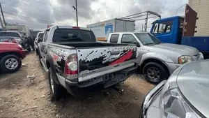 Toyota Tacoma Double Cab V6 Automatic 2011 Silver
