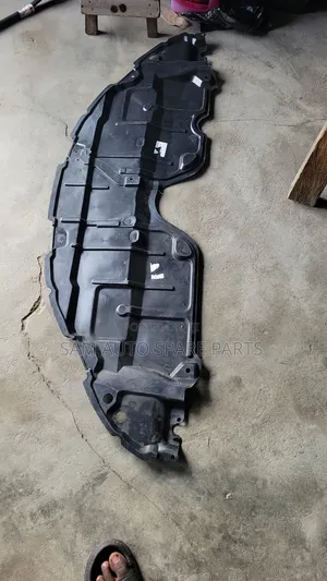 Lexus Rx 350 2015 Model Engine Cover Down One Set