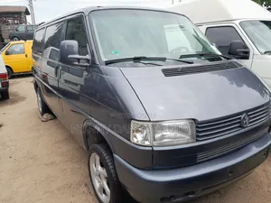 Volkswagen Transporter 2005 Grey