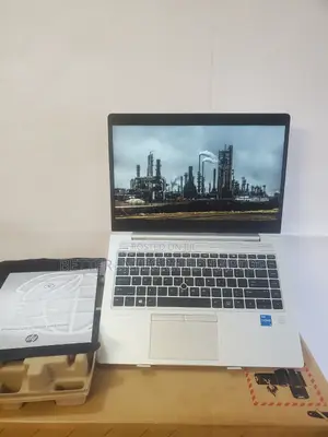New Laptop HP EliteBook 8470W 12GB Intel Core i5 SSD 1T