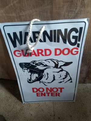 Dog Warring Plate