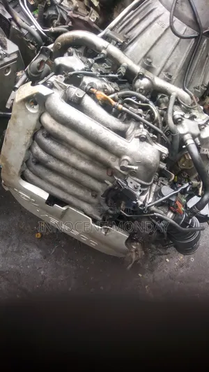 Nissan Pathfinder 2001-2002 3.5l V6. Vq3.5de.