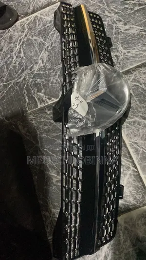 Front Grille for Mercedes Benz