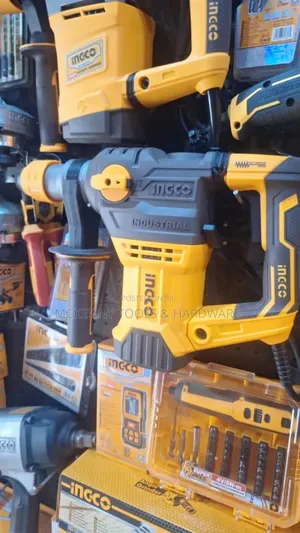 Ingco Rh150028 Rotary Hammer, a 1500w Heavy-Duty Tool Design