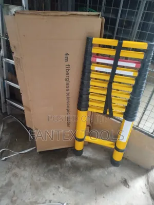 Fiberglass Telescopic Ladder 4 Metres