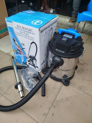 R. S Magic Wet / Dry Vacuum Cleaner 20 Litres