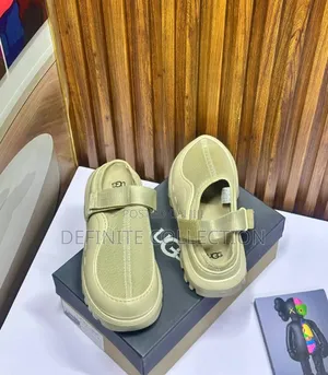 Ugg Luxury Crocs