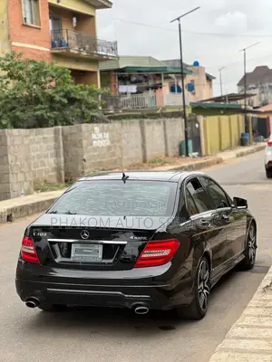 Mercedes-Benz C300 Sport 4Matic Sedan AWD (3.5L 6cyl 7A) 2013 Black