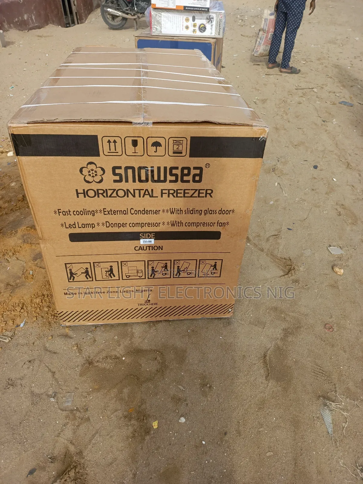 Double Door Freezer Model 600 G