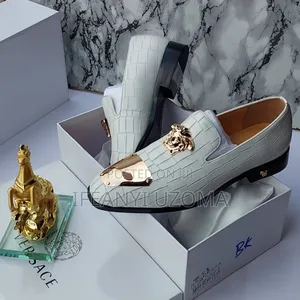 Exclusive Luxury Designer White and Black Shoe