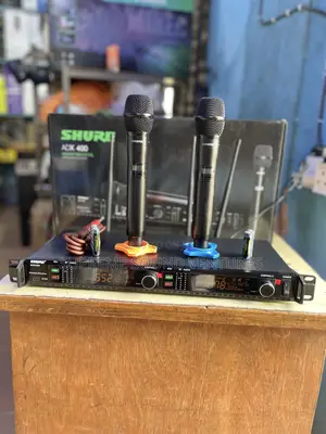 Adx 400 Shure Axent Digital Dual Wireless Microphone