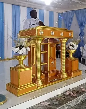 Pulpit/ Alter for Church With 2 Flower Vases