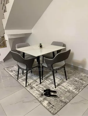 Beautiful Dining Table Set