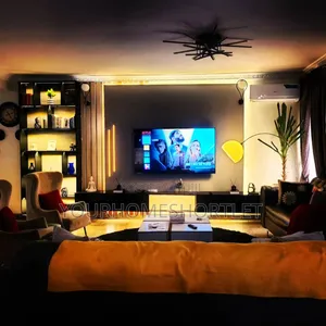 4/ 3 Bedroom Duplex With Snooker