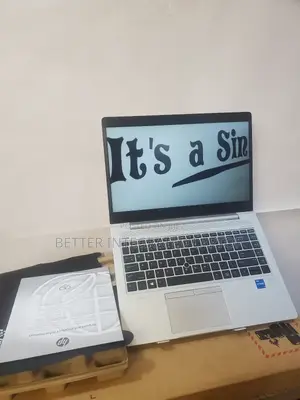 New Laptop HP EliteBook 8560W 8GB Intel Core i5 SSD 256GB