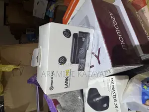New Hollyland Lark M2 Combo Wireless Microphone