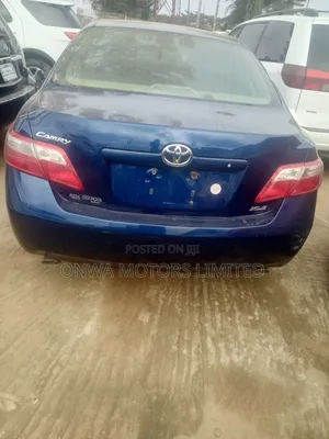 Toyota Camry XLE V6 4dr Sedan (3.5L 6cyl 6AM) 2009 Blue