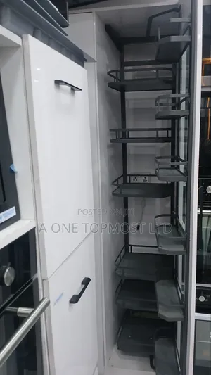 Side Pantry 6 Layers