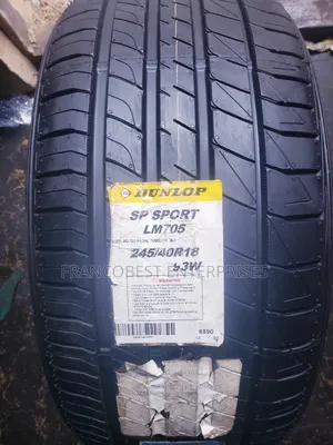 245/40r18 Dunlop Tyre