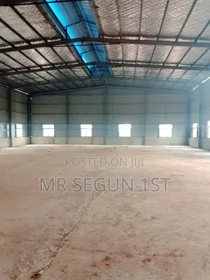 Warehouse to Let