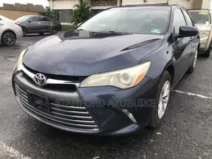 Toyota Camry 2016 Blue