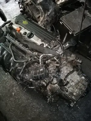 Engine for Honda Accord or Cr-v 4 Plugs Direct Tokunbo Japan