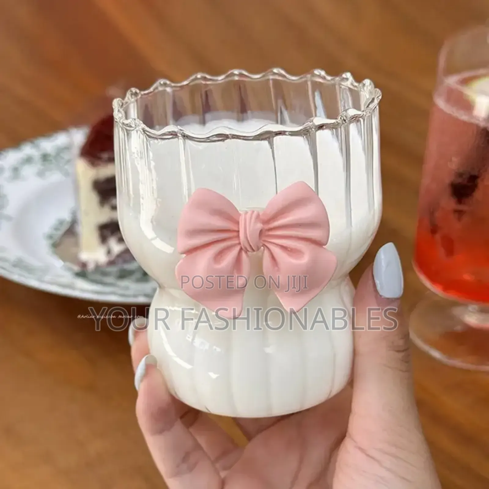 Borosilicate Bow Glass Cup