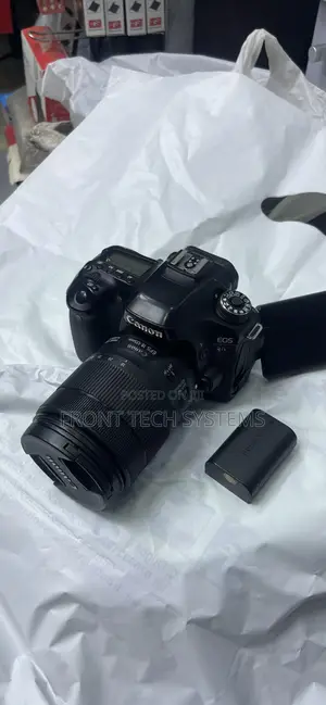 Canon 80d With 18/135mm Usm Lens