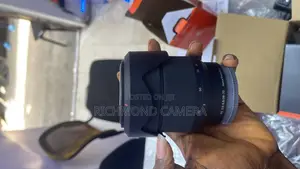 28–70 Sony Lens