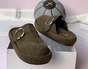 Alexander McQueen Quality Luxury Men Half Shoe
