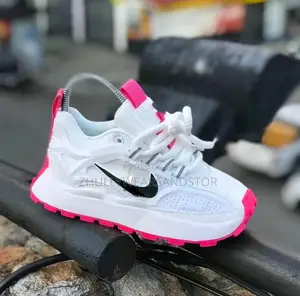Ladies Female Nike Sneaker