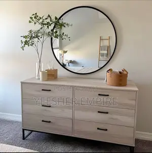Minimalist Round Mirror