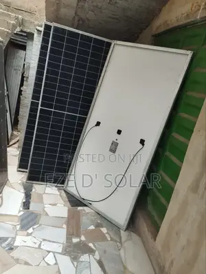 550w Jinko Solar Panel