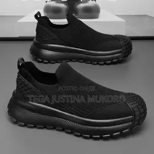 Nice Quality Fashion Easy Wear Sneakers