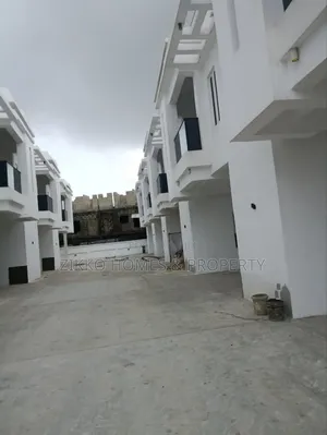4bdrm Townhouse/Terrace in Ajah for sale