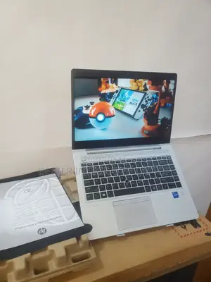 New Laptop HP EliteBook 8760W 16GB Intel Core i5 SSD 1T