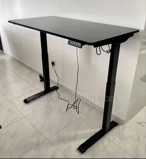 Standard Electrical Adjustable Studio and Gaming Table